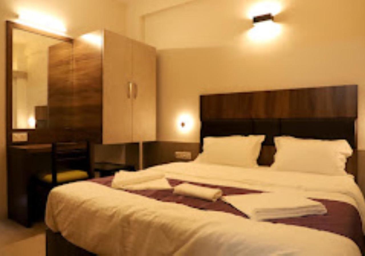 Lotus Lodge Kalmath Kankavali Екстериор снимка