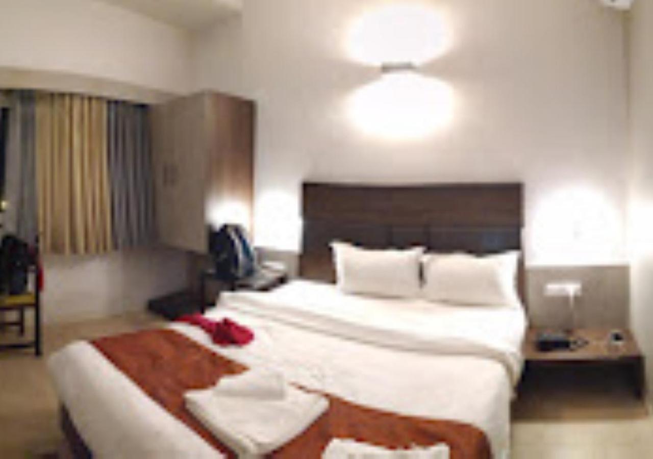 Lotus Lodge Kalmath Kankavali Екстериор снимка